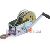 Hand self-braked spurgear winch